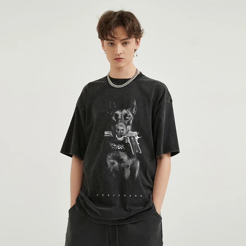 Hip Hop 2024 Vintage Washed Black T-Shirt Streetwear Doberman Dog Gun Graphic T Shirt Cotton Unisex Tshirt Men Tops Tee Hipster