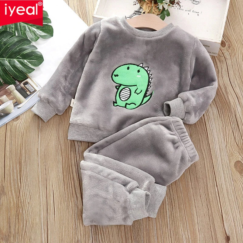 IYEAL Baby Boy Girl Clothes Pajamas Set Flannel Fleece Toddler Children Warm Sleepwear Kids Home Suit Pyjamas Nightwear 1-7Years