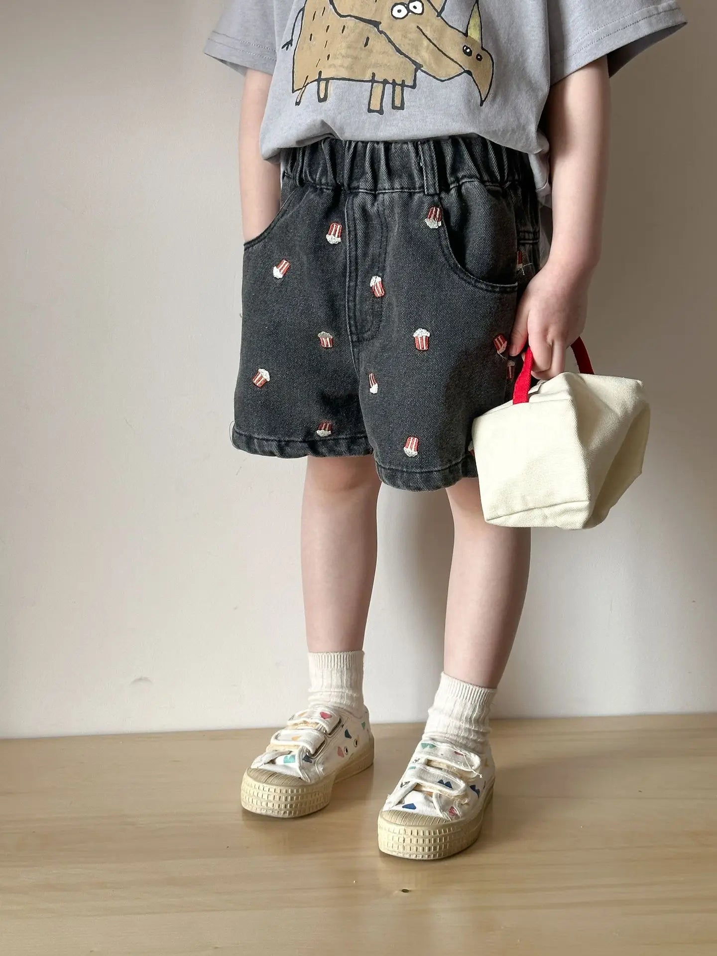 2025 Summer Kids Denim Shorts Children Boys Girls Popcorn Embroidery Short Pants Casual Knee Length Jeans Shorts
