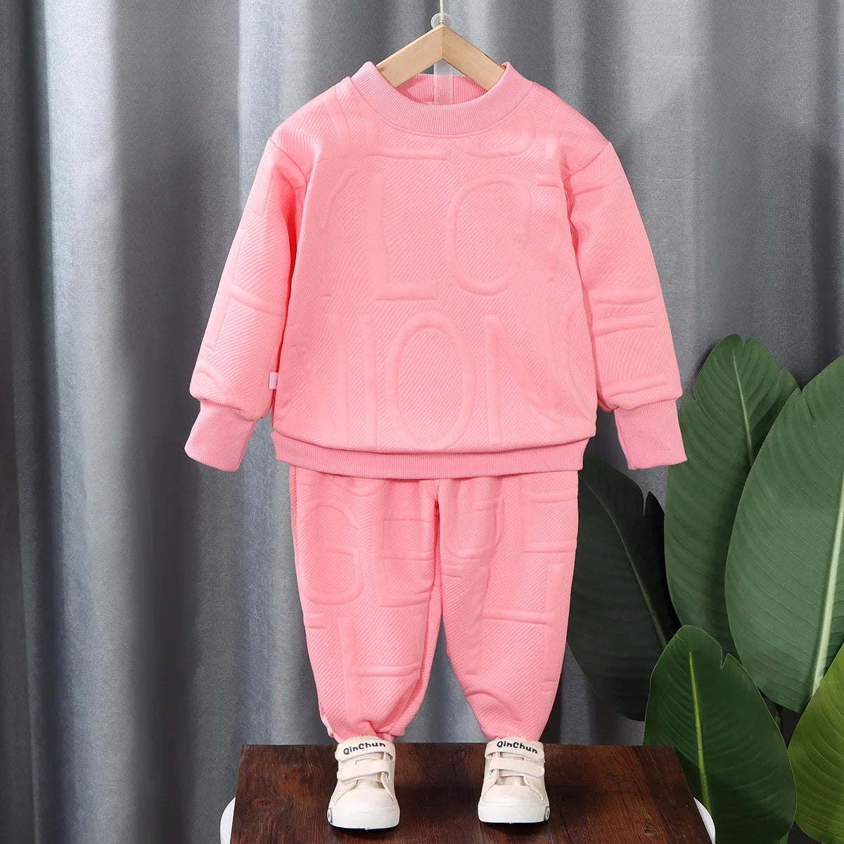Kids Round Neck Long Sleeve Sweater & Pants Set – Trendy 2-Piece Spring Outfit