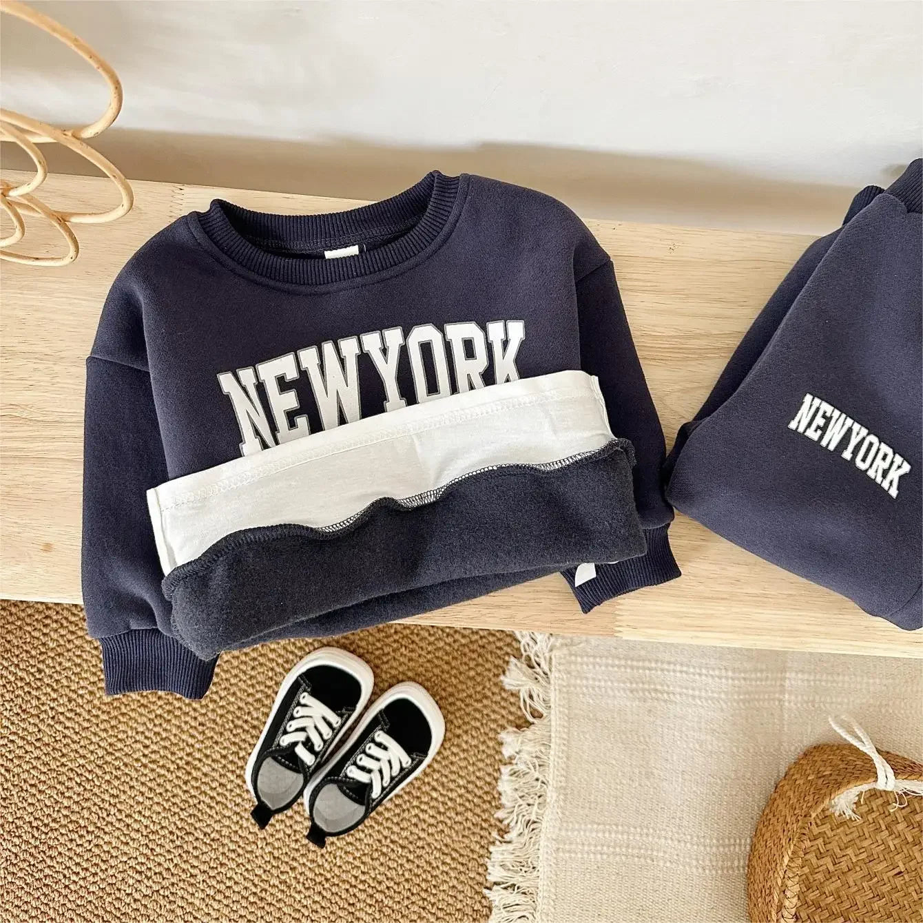 2Pcs Baby Clothing Set Boys Girls NewYork Print Sports Top Pants Suit Sweatshirt Winter Toddler Outfit Thick Newborn Clothes