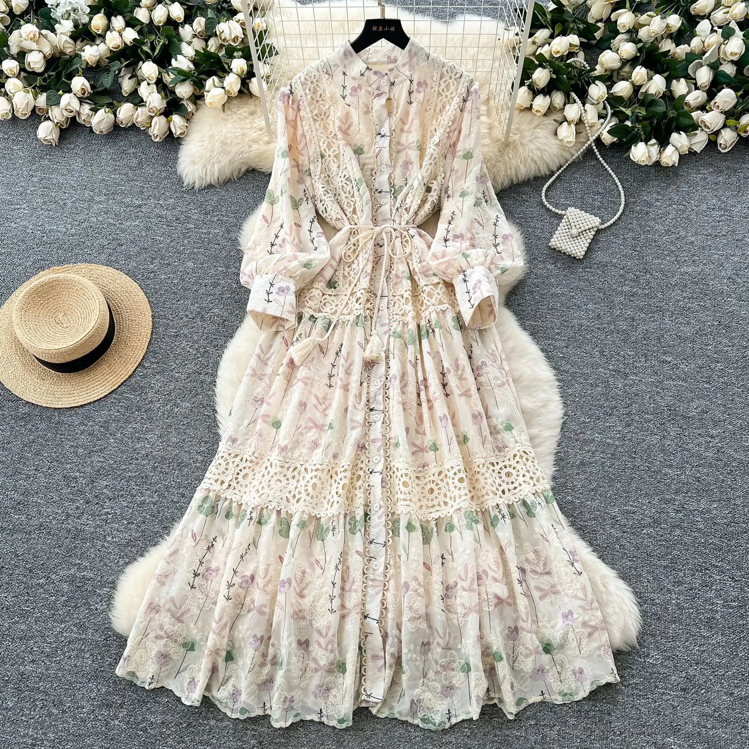 Elegant Floral Lace Midi Dress