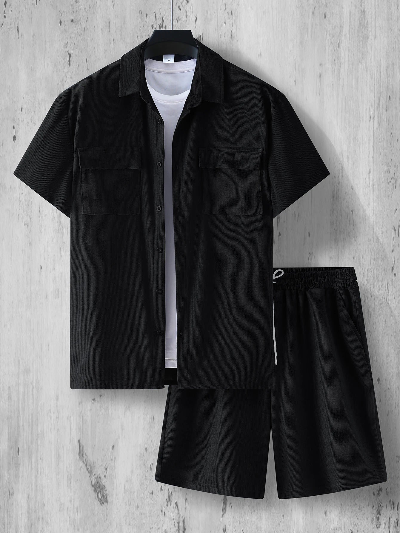 2025Summer street wear two-piece retro solid color corduroy shirt and shorts set men's fashionable and steady short sleeved set