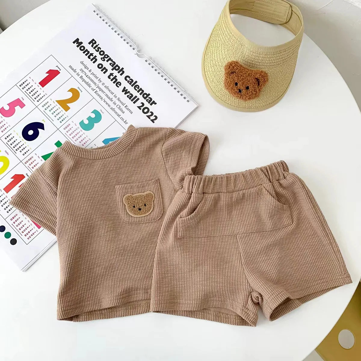 Kids Solid Color T-Shirt & Shorts 2-Piece Set – Cute Bear Casual Summer Outfit