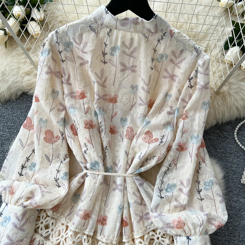 Elegant Floral Lace Midi Dress