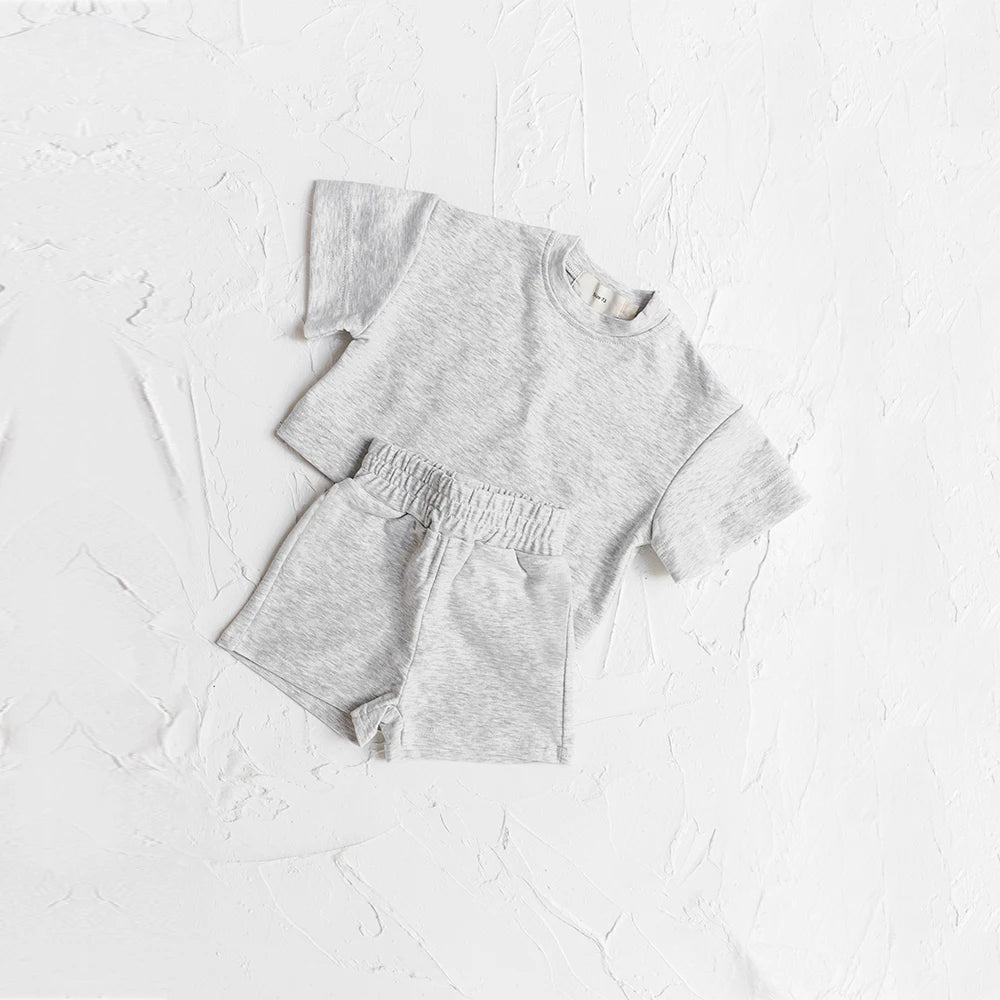 Kids Solid Color T-Shirt & Shorts Summer Set – Soft Casual 2-Piece Outfit