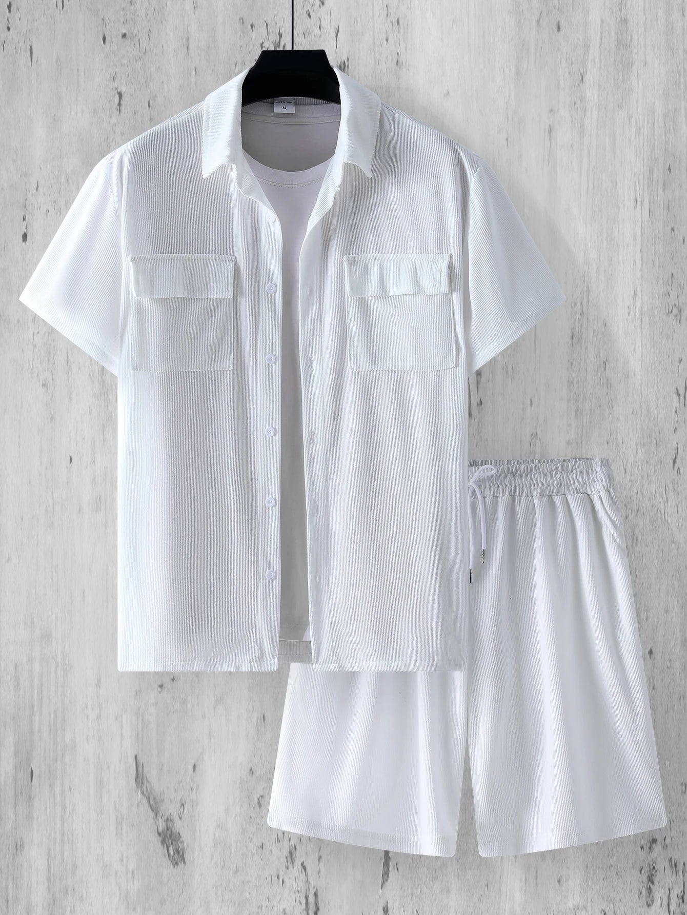 2025Summer street wear two-piece retro solid color corduroy shirt and shorts set men's fashionable and steady short sleeved set